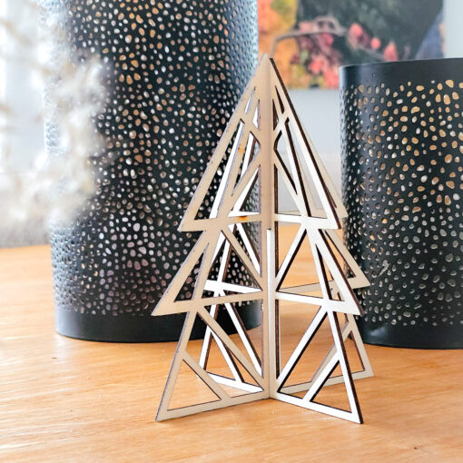 3D-Tannenbaum aus Holz – Moderne Weihnachtsdeko zum Zusammenstecken – Bild 4