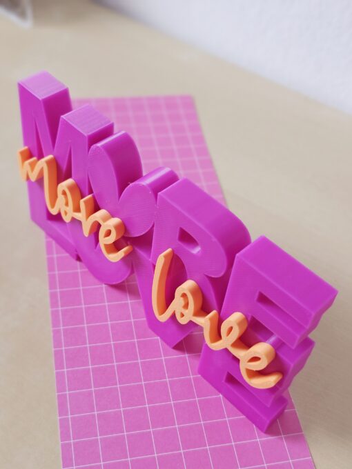3D-Druckdatei "MORE LOVE" - Schriftzug für den 3D-Druck (STL & 3MF) [Digital] – Bild 2