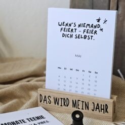 The Vectorians Jahrestischkalender Holzständer Klammer Teenie Jugendlicher
