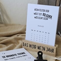 The Vectorians Jahrestischkalender Holzständer Klammer Teenie Jugendlicher