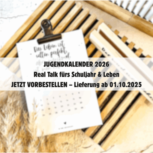 Jugendkalender 2026 mit Holzaufsteller – stylischer Tischkalender für Teenager und junge Erwachsene